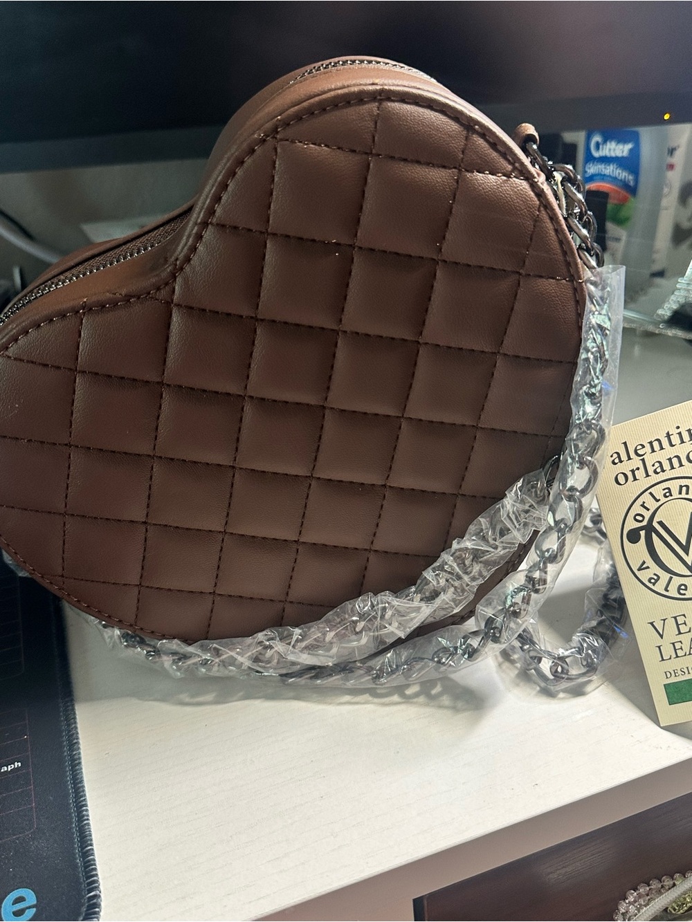 Valentino Orlandi Quilted Heart Crossbody in Mauve Taupe with Gold V-Clasp - Picture 5 of 8